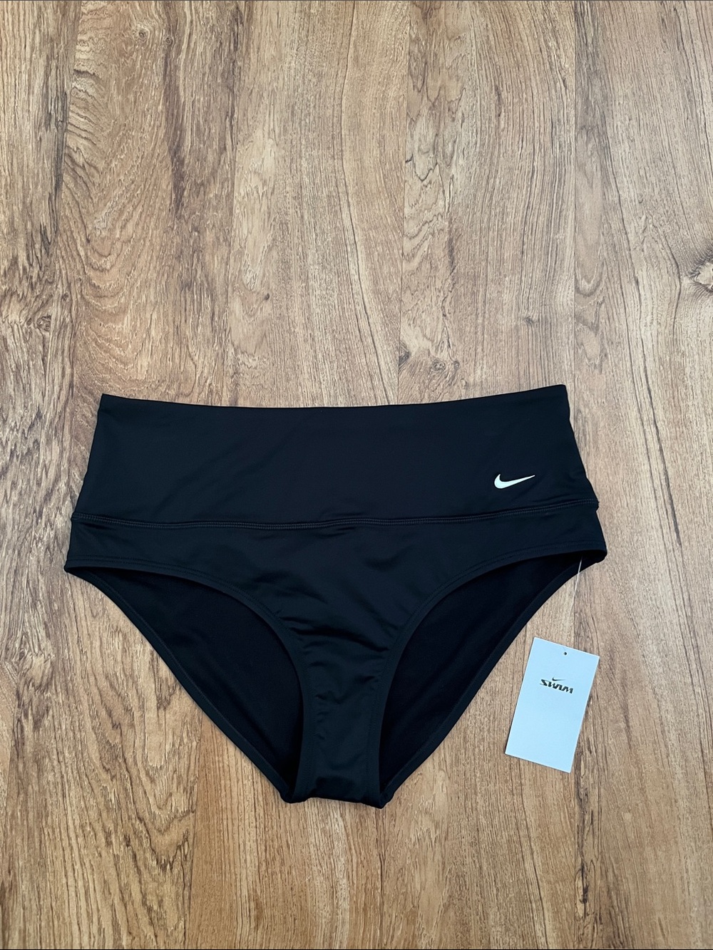 NWT Nike High-Waisted Swim Bottoms - Picture 3 of 8